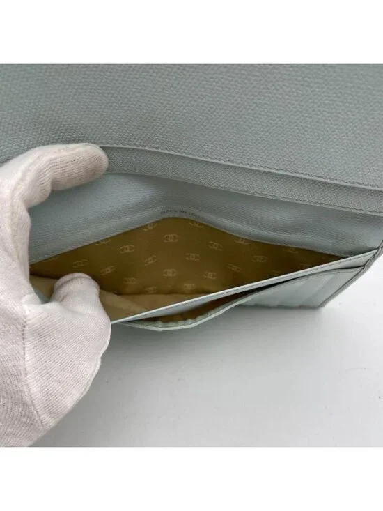 Chanel Coco Button Bifold Wallet Lime Green Card Billfold - Picture 14 of 16